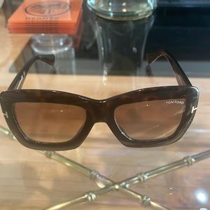 Tom Ford Brown Tortoise Rectangle Sunglasses with Brown Lenses
